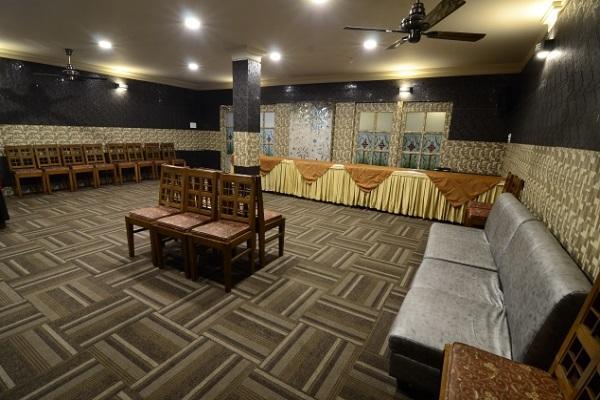 Hotel Little Palace Dibrugarh Εξωτερικό φωτογραφία