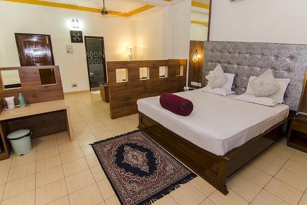 Hotel Little Palace Dibrugarh Εξωτερικό φωτογραφία
