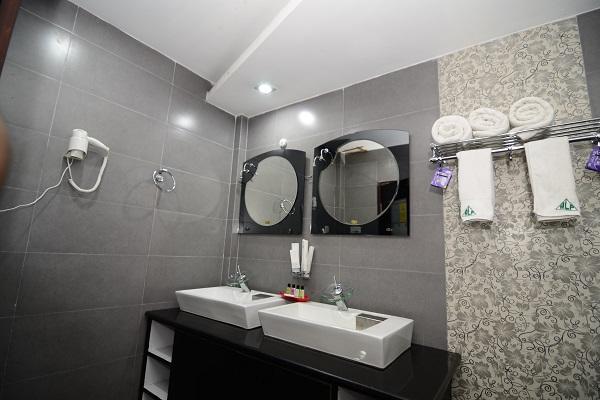 Hotel Little Palace Dibrugarh Εξωτερικό φωτογραφία