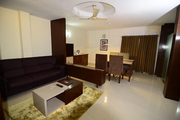Hotel Little Palace Dibrugarh Εξωτερικό φωτογραφία